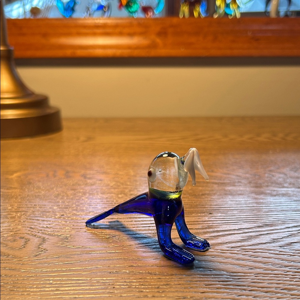 Vintage Glass Walrus Figurine Blue Hand Blown Mid Century 1970s “AS IS”